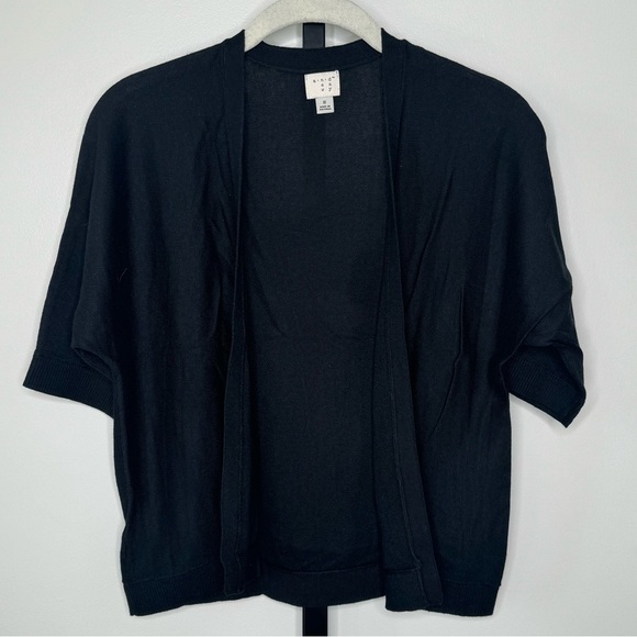 A New Day Women's Crop Cardigan - Open Front - Size Small - Picture 1 of 4